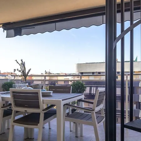 Homes&go Nova Pineda Alto Apartment